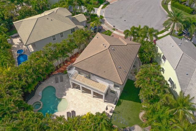 9732 Phipps Lane, Wellington, FL 33414