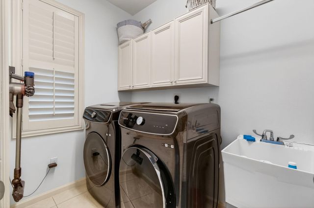 9732 Phipps Lane, Wellington, FL 33414