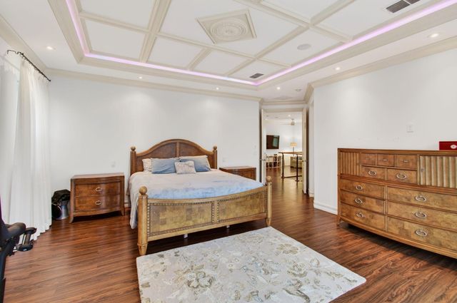 9732 Phipps Lane, Wellington, FL 33414