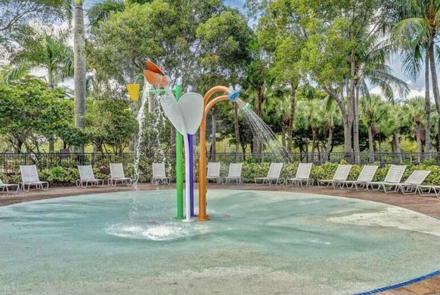 9732 Phipps Lane, Wellington, FL 33414