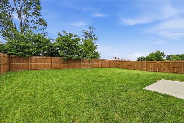 519 Coleman Drive, Belton, MO 64012