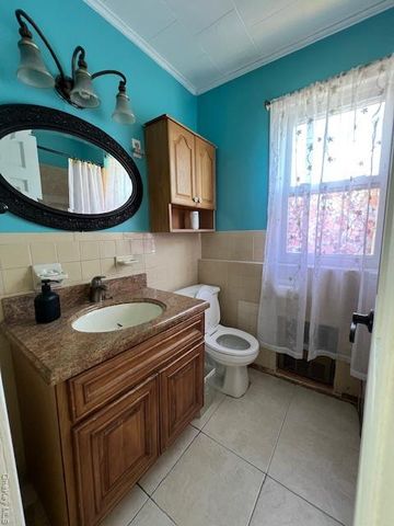 8667 108th Street, Richmond Hill North, NY 11418