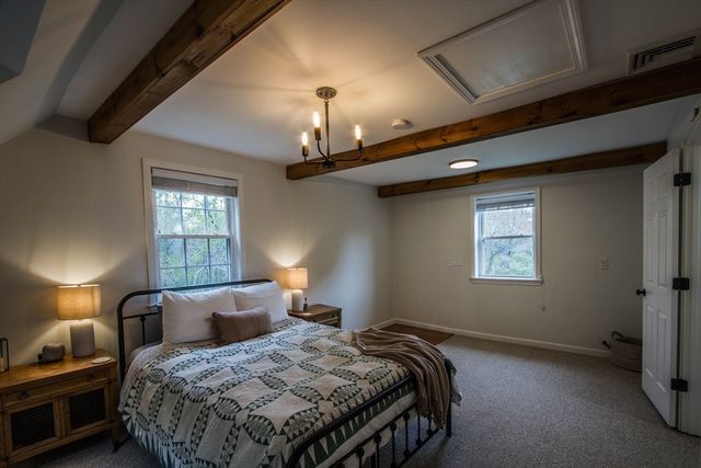 692 Cronin Rd, Warren, MA 01585