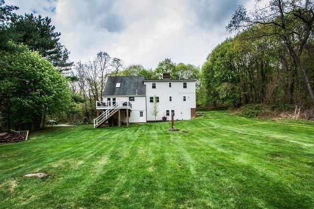 692 Cronin Rd, Warren, MA 01585