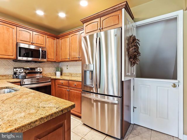 289 SWIFT RD, Langhorne, PA 19047