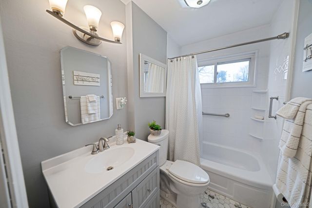 141 Conerty Street, Brentwood, NY 11717