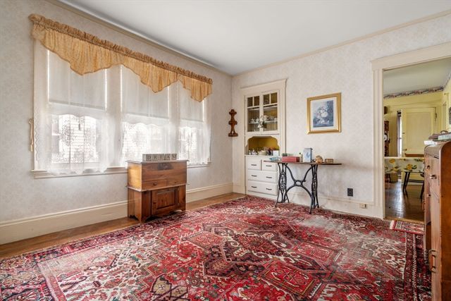 27 Boston Ave, Somerville, MA 02144