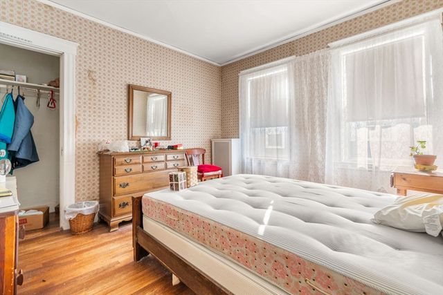 27 Boston Ave, Somerville, MA 02144