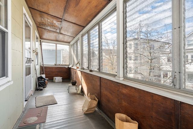 27 Boston Ave, Somerville, MA 02144