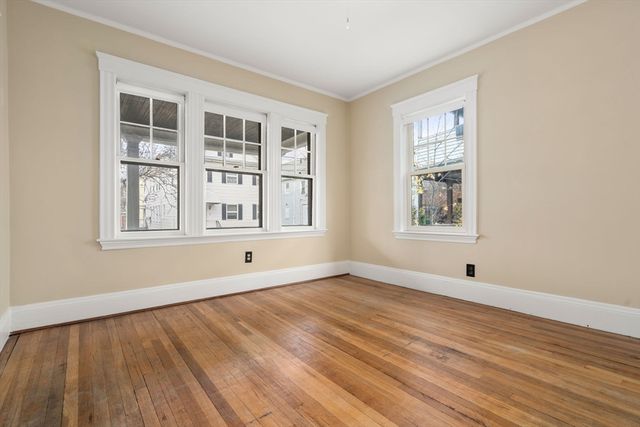 27 Boston Ave, Somerville, MA 02144