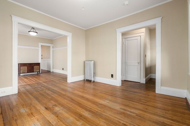 27 Boston Ave, Somerville, MA 02144