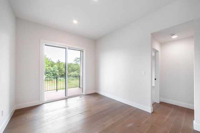 7309 W GOLDEN WILLOW RD, Columbia, MO 65202