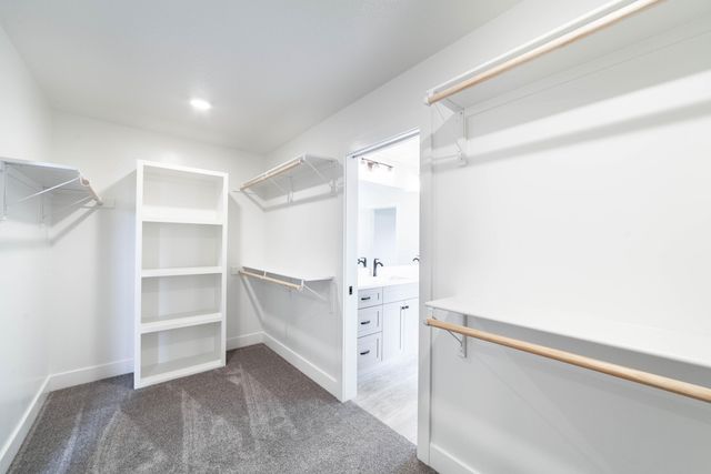 7309 W GOLDEN WILLOW RD, Columbia, MO 65202