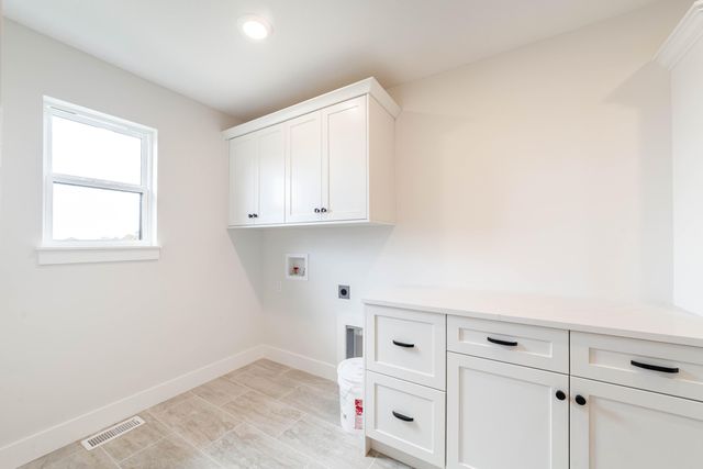 7309 W GOLDEN WILLOW RD, Columbia, MO 65202