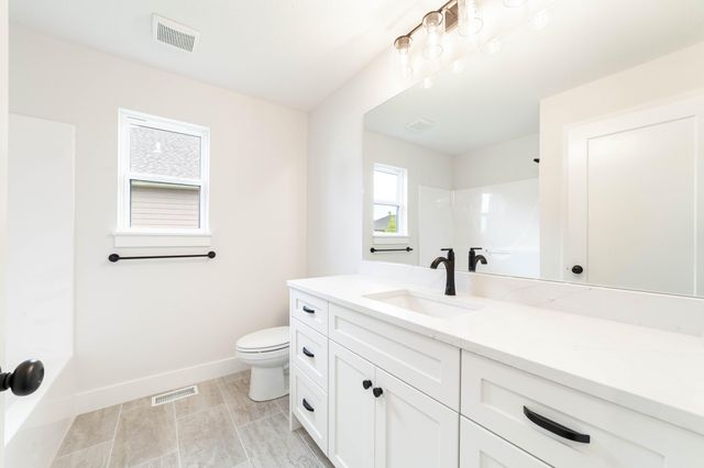 7309 W GOLDEN WILLOW RD, Columbia, MO 65202