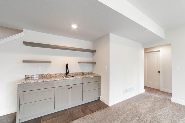 7309 W GOLDEN WILLOW RD, Columbia, MO 65202