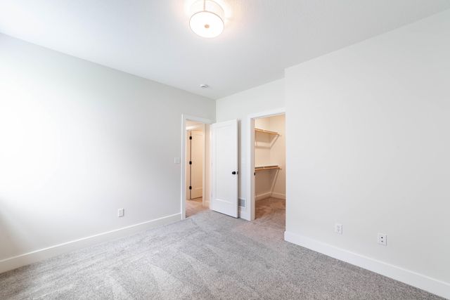 7309 W GOLDEN WILLOW RD, Columbia, MO 65202