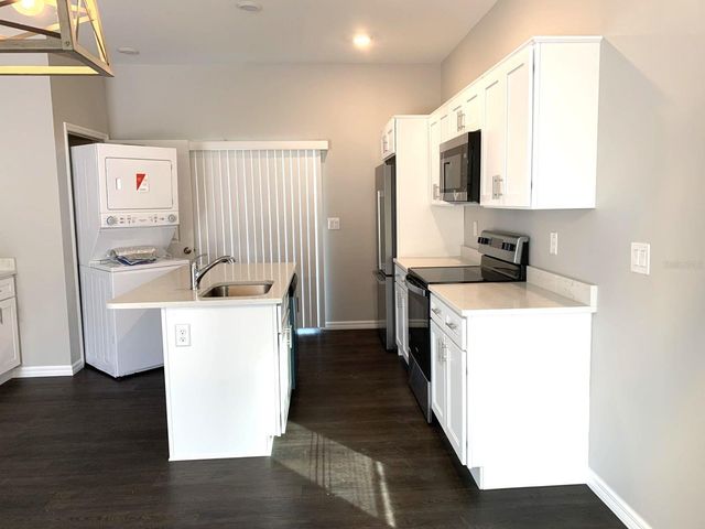 10366 KIDRON AVENUE, Englewood, FL 34224