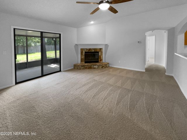2884 DECIDELY Street, Green Cove Springs, FL 32043