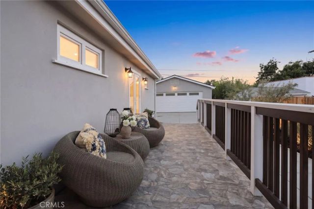 1362 Linden, Glendale, CA 91201