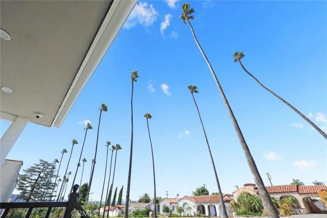 1362 Linden, Glendale, CA 91201