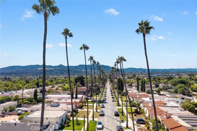 1362 Linden, Glendale, CA 91201