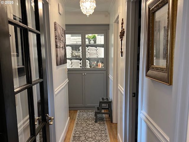 10311 Ne RUSSELL Ct, Portland, OR 97220