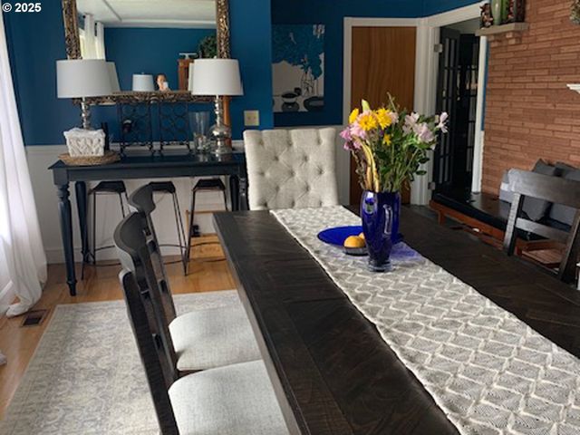 10311 Ne RUSSELL Ct, Portland, OR 97220