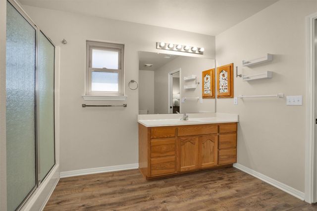 1906 Round Table, New Braunfels, TX 78130