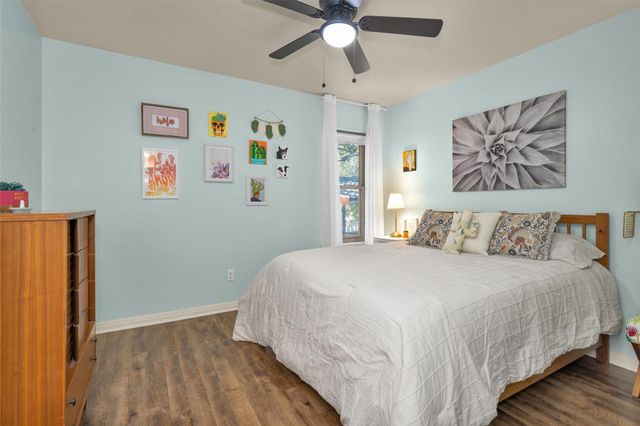 1906 Round Table, New Braunfels, TX 78130