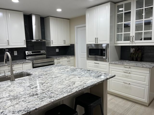 9729 E NAVAJO Place, Sun Lakes, AZ 85248