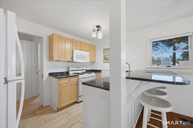 6 Hopkins Street, Stonington, CT 06378