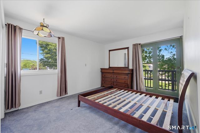 6 Hopkins Street, Stonington, CT 06378