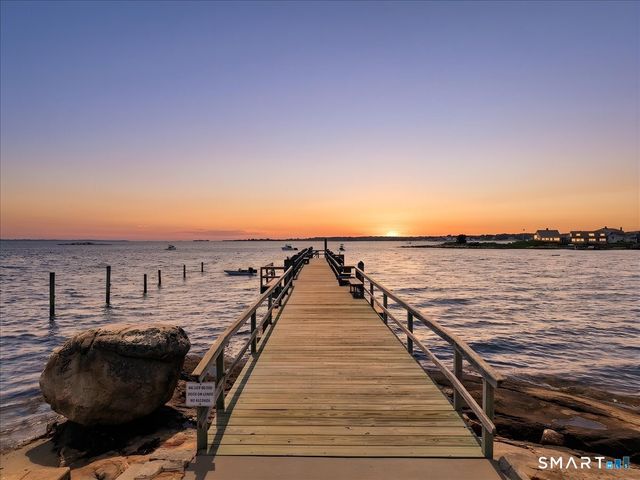 6 Hopkins Street, Stonington, CT 06378