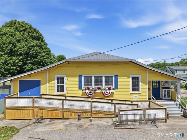 6 Hopkins Street, Stonington, CT 06378