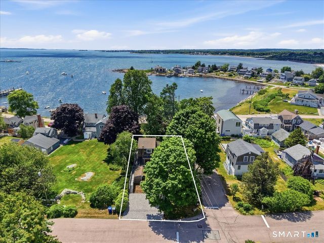 6 Hopkins Street, Stonington, CT 06378
