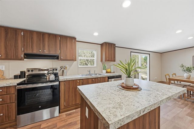 279 Carlisle Court, Springtown, TX 76082