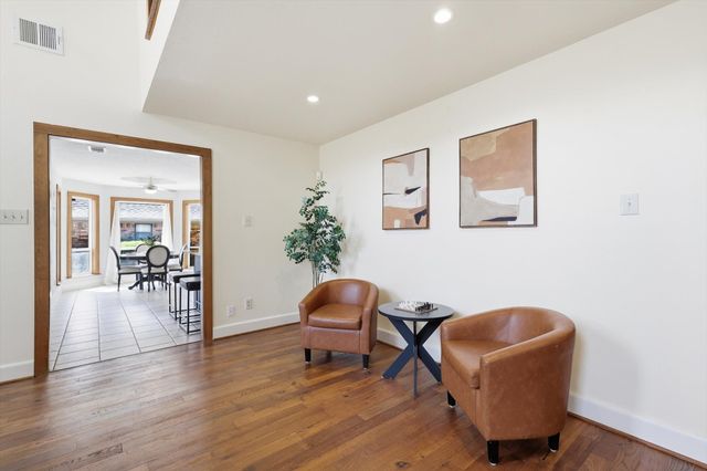 613 Evergreen Drive, Hurst, TX 76054