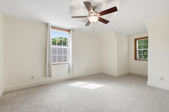 613 Evergreen Drive, Hurst, TX 76054