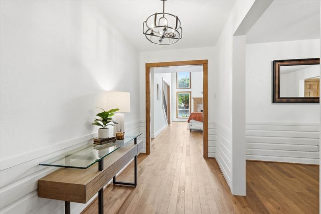 613 Evergreen Drive, Hurst, TX 76054