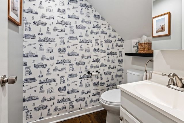 48 Beacon St 1R, Boston, MA 02108