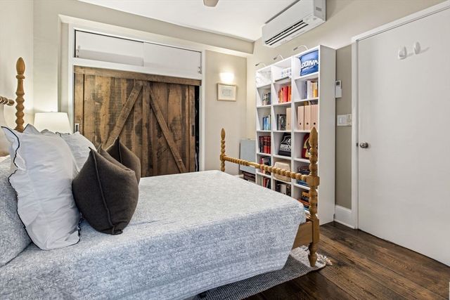 48 Beacon St 1R, Boston, MA 02108