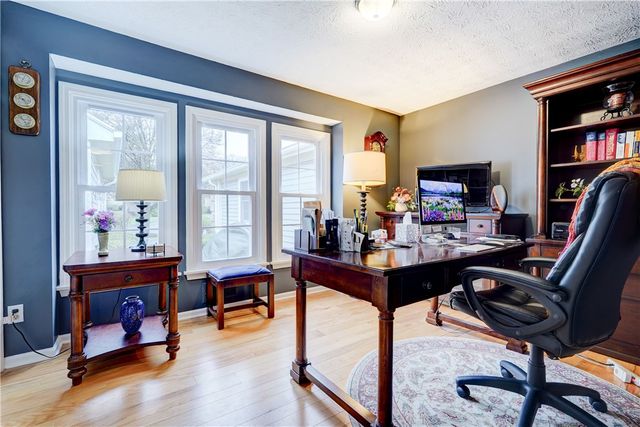 89 Creek Ridge, Pittsford, NY 14534