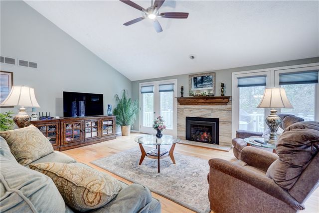 89 Creek Ridge, Pittsford, NY 14534