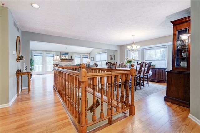 89 Creek Ridge, Pittsford, NY 14534
