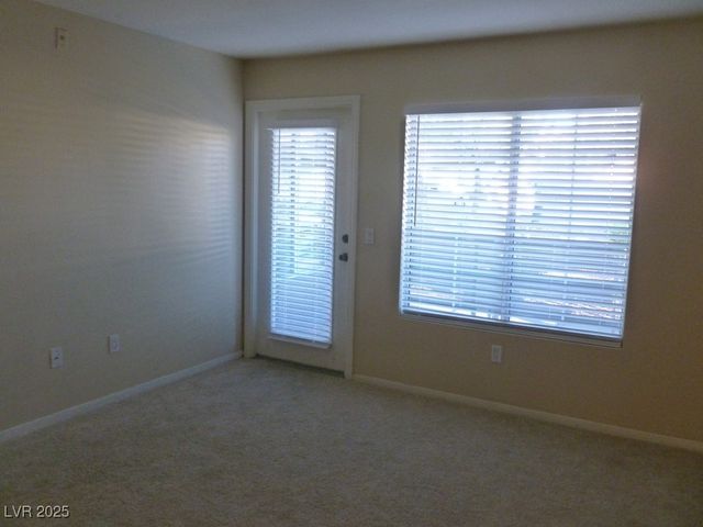 7631 Tackle Drive 108, Las Vegas, NV 89128