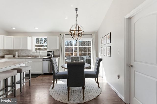 140 BASIN DR, Inwood, WV 25428