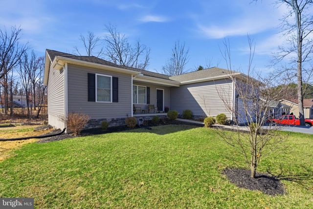 140 BASIN DR, Inwood, WV 25428