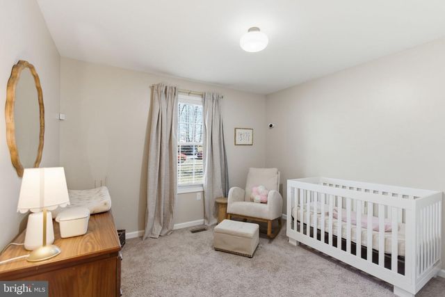 140 BASIN DR, Inwood, WV 25428