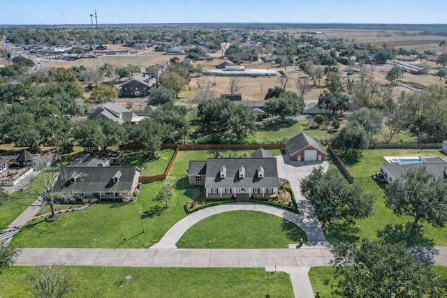 107 Talbot Dr, Houma, LA 70360